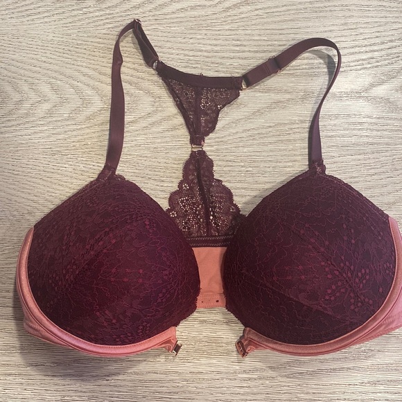 Victoria’s Secret “PINK” Bra - Picture 1 of 4